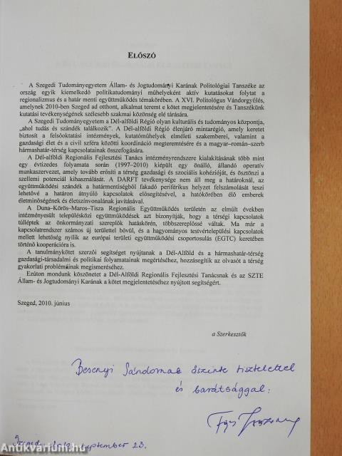 Régió a hármashatár mentén (dedikált példány)