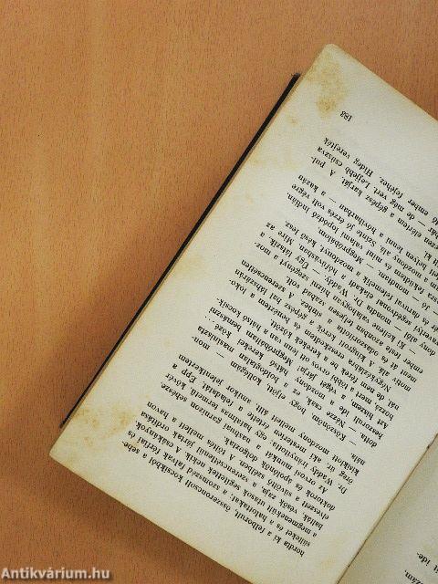 Isten áldja, doktor úr!