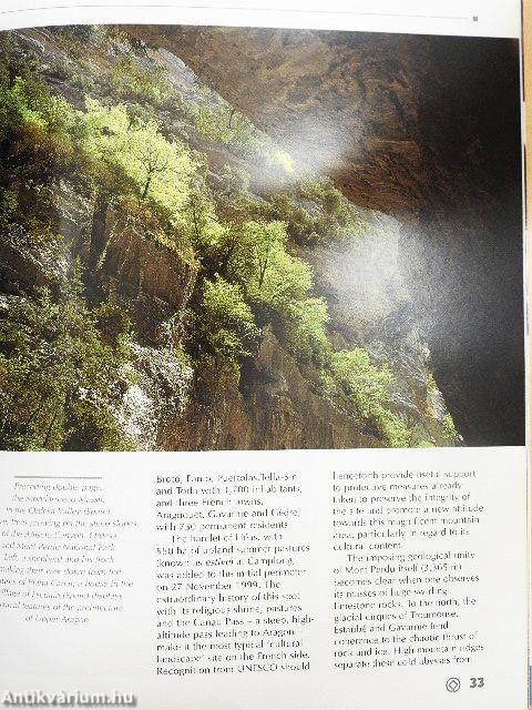 World Heritage May 2001