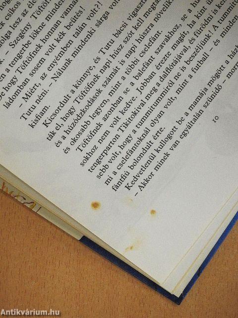 Töftöf és a kék óriás