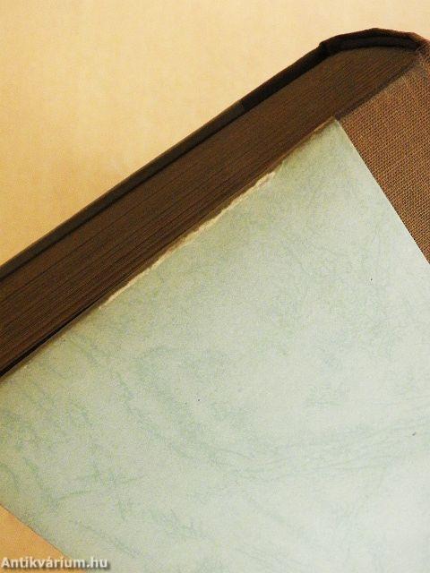 És múlnak az évek