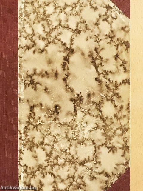 Száll a fehér madár