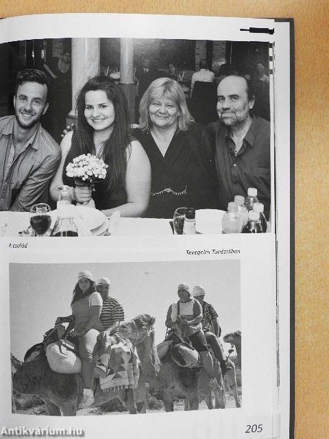 Hatvan év feketén fehéren