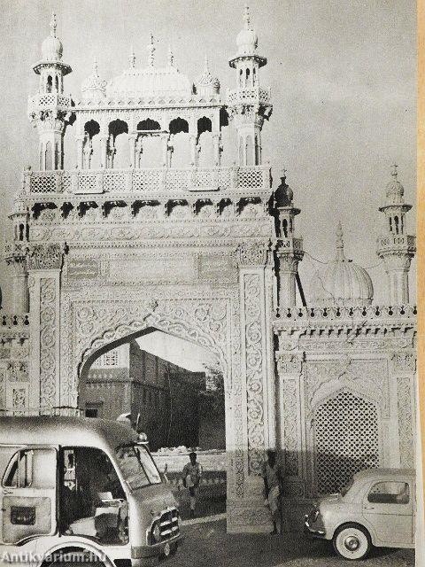 Világrész a Himalája alatt