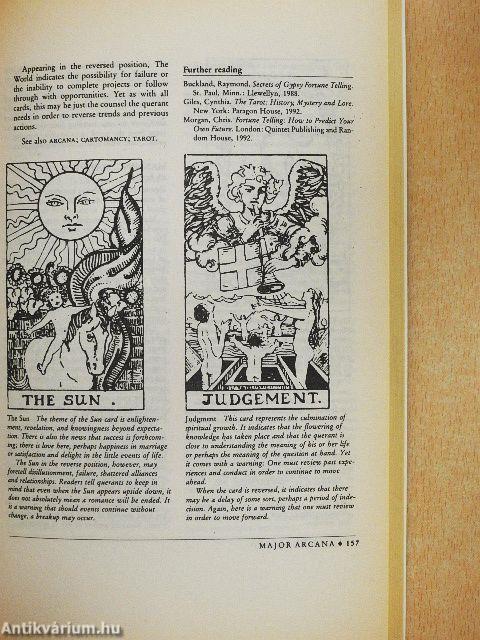 The Wordsworth Book of Divining the Future