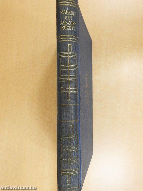 Két asszony között