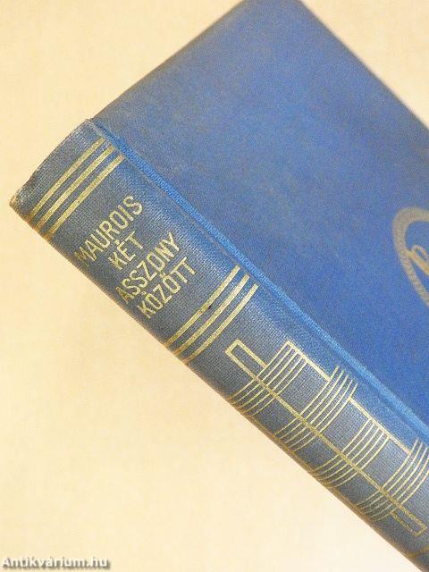 Két asszony között