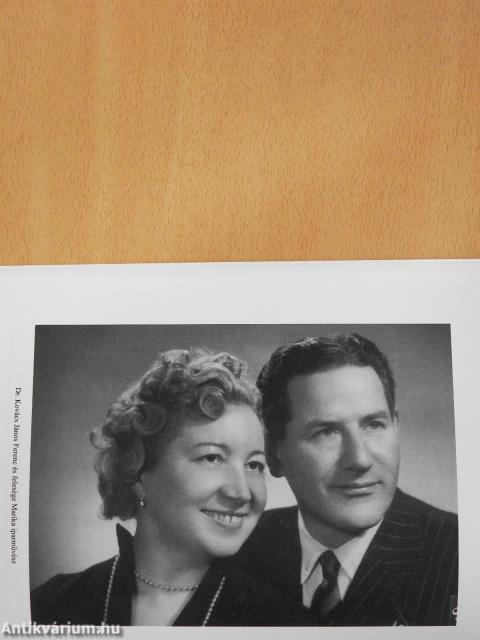 Marika babaháza (dedikált példány)