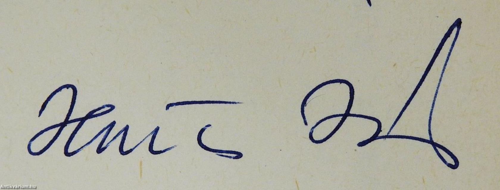 A Magyar Vöröskereszt 100 éve (dedikált példány)