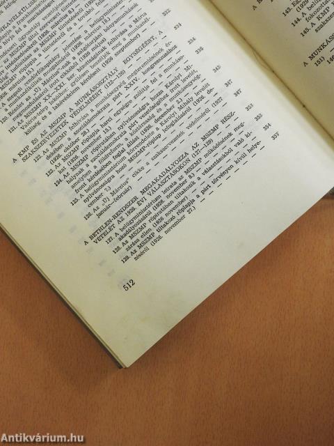 Dokumentumok a magyar forradalmi munkásmozgalom történetéből I. (többszörösen dedikált példány)