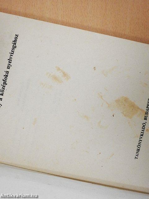 Spanyol feladatgyűjtemény a középfokú nyelvvizsgához