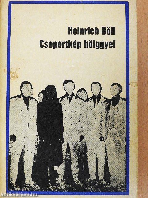 Csoportkép hölggyel