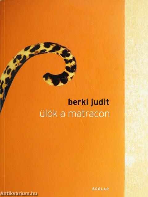 Ülök a matracon