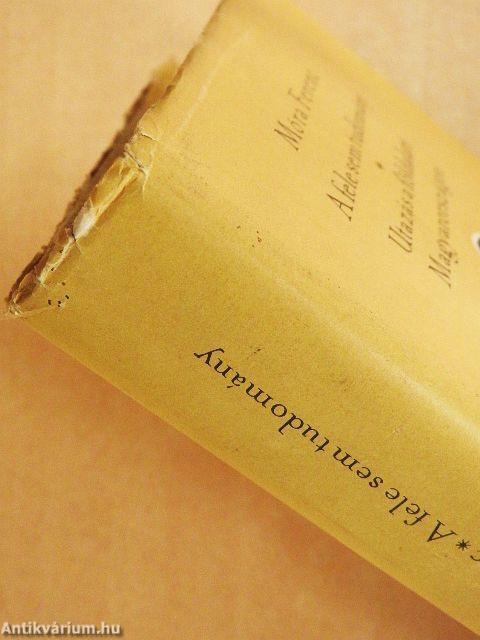 A fele sem tudomány/Utazás a földalatti Magyarországon