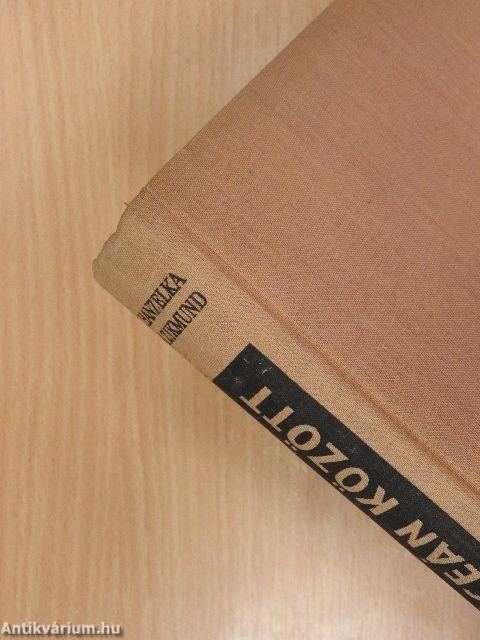 Két óceán között