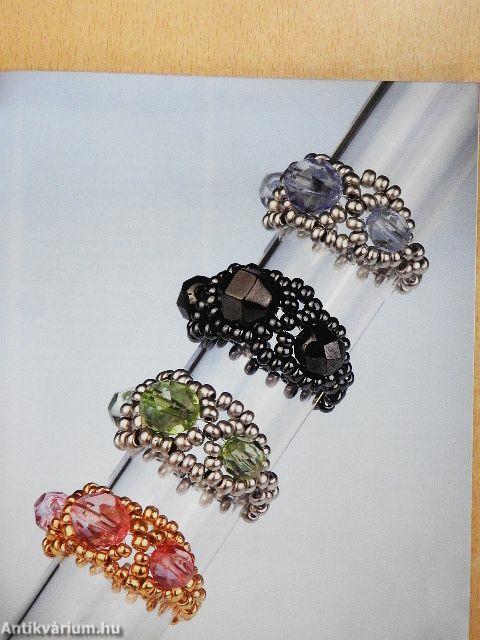 Gyöngyös gyűrűk és láncok