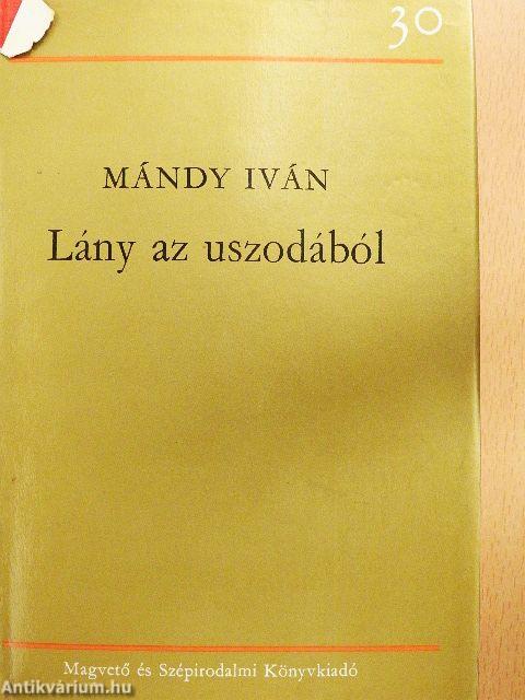 Lány az uszodából