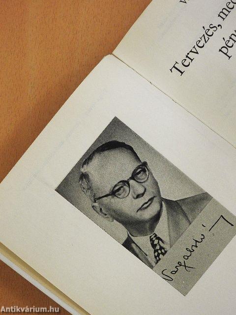 Tervezés, mechanizmus, pénzügyek