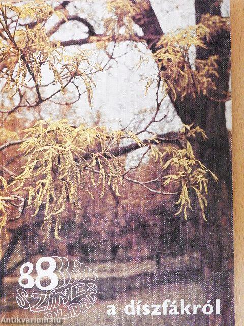 A díszfákról