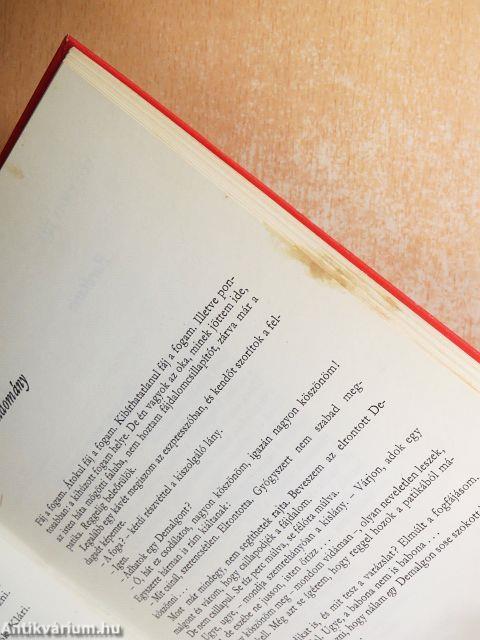 Nők évkönyve 1974