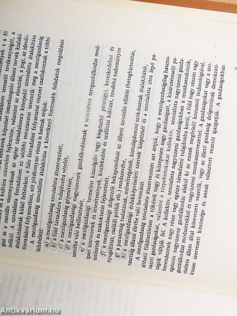 Agrárpolitika és agrárátalakulás Magyarországon