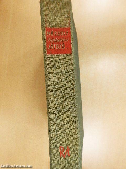 Földiekkel játszó...