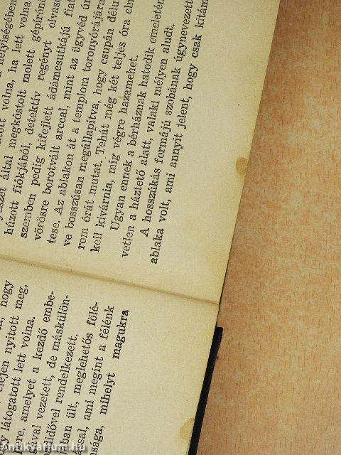 A szőkékkel mindig baj van