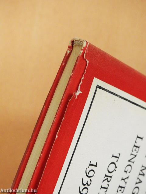 Tanulmányok a magyarországi lengyel emigráció történetéből (dedikált példány)