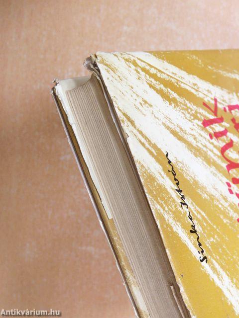 Eltűnik a hóri domb