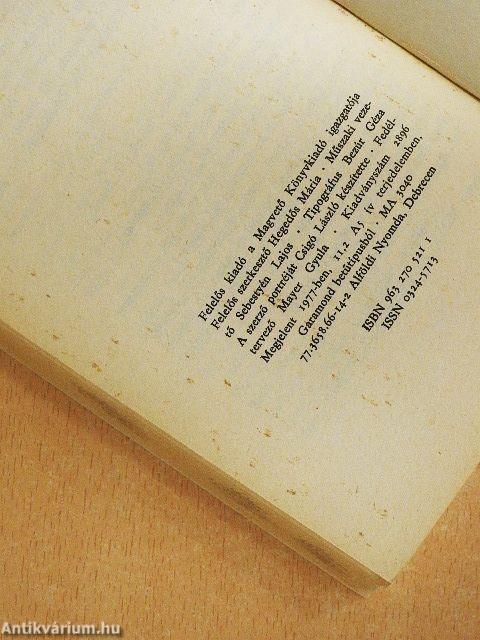 Akar velem beszélgetni?