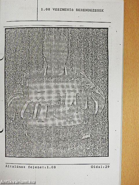 Fokker légiutaskísérő kézikönyv