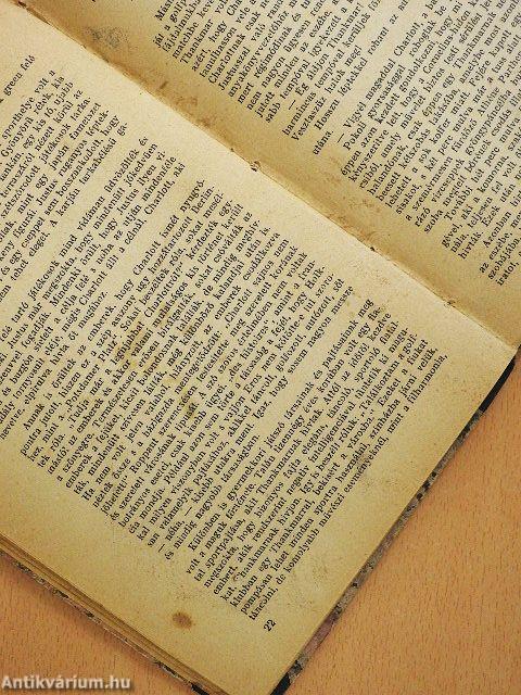 Akibe mindenki szerelmes