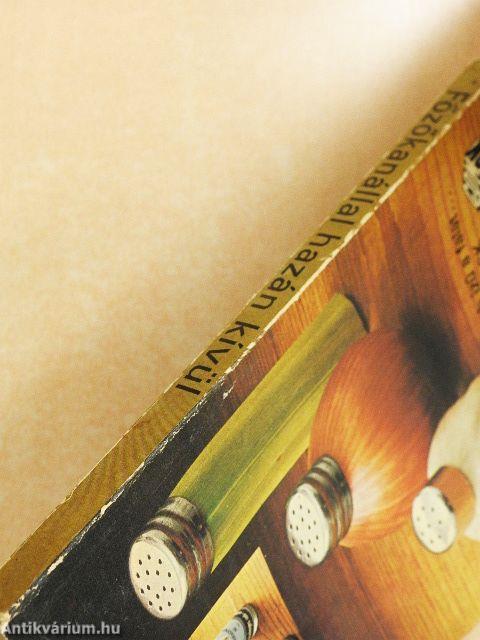 Főzőkanállal hazán kívül