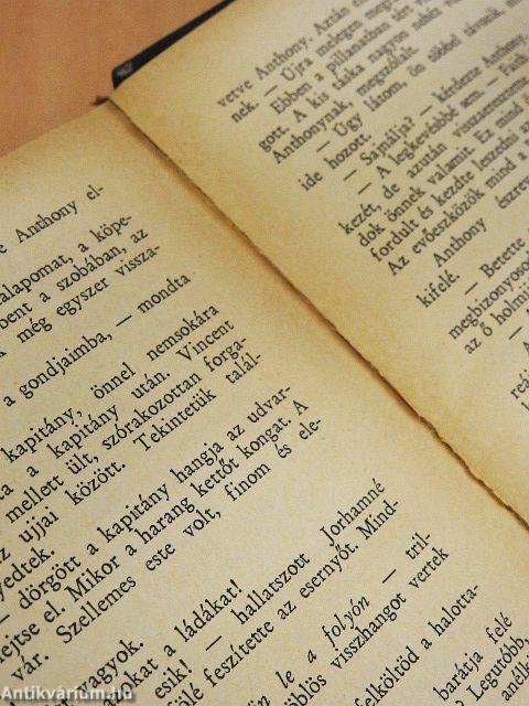 Anthony Adverse I-III.