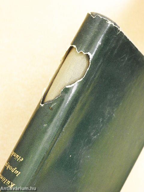 Különös lapokat élünk