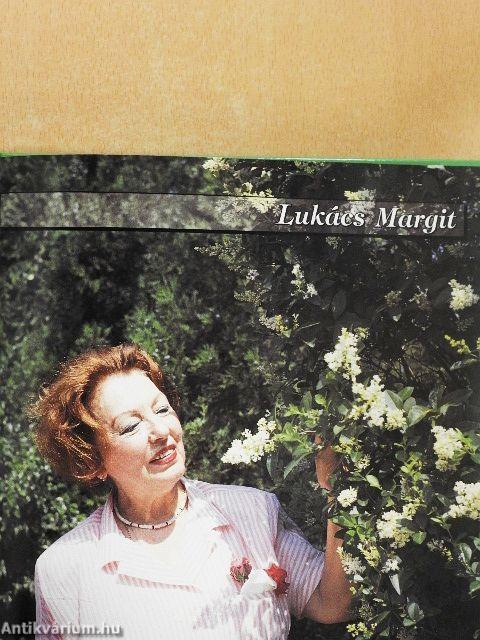 Boldog lett-e, ki kertre vágyott?