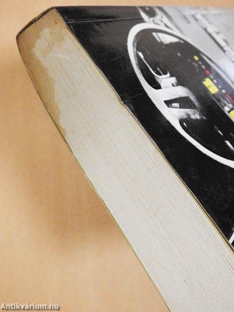 Személygépkocsi-vezetők tankönyve