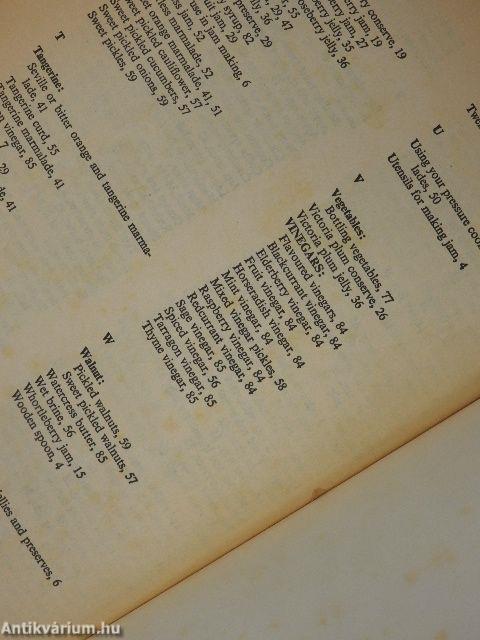 500 Recipes for Jams, Pickles, Chutneys