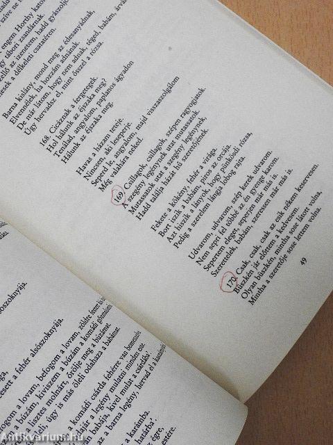 "Oda van a virágos nyár..."