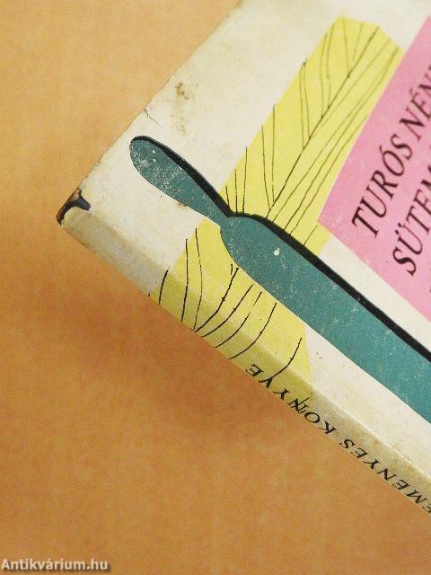 Turós néni süteményes könyve