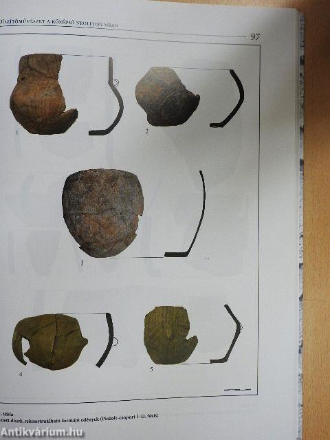 Őskoros Kutatók VIII. Összejövetelének konferenciakötete