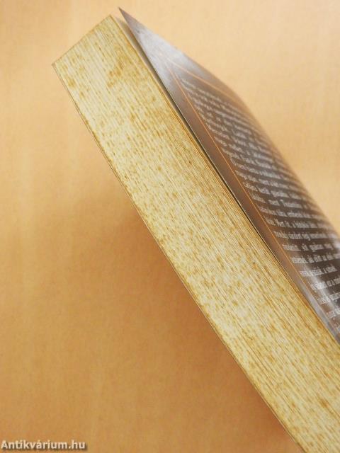 Gyalogos riportok (dedikált példány)