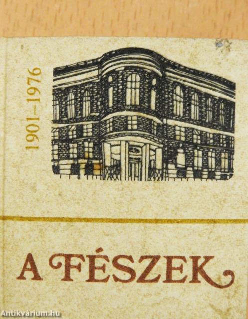 A Fészek (minikönyv)