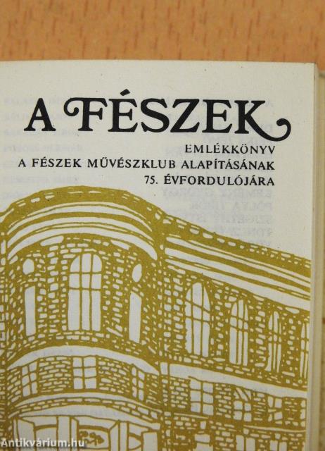 A Fészek (minikönyv)