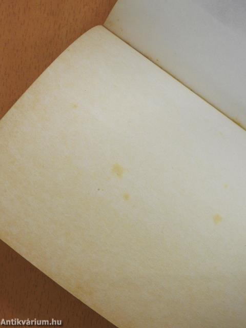 Rögön, pázsiton (dedikált példány)