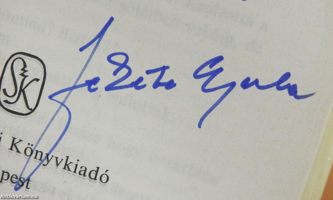 Hiányzik egy férfi (dedikált példány)