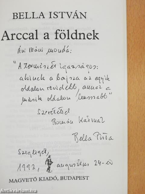 Arccal a földnek (dedikált példány)