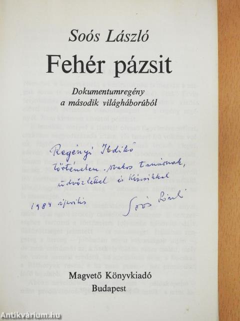 Fehér pázsit (dedikált példány)