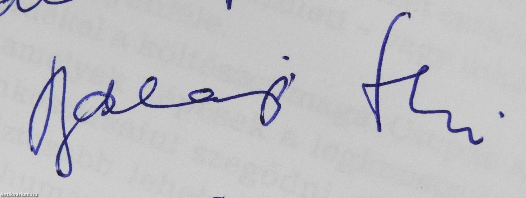 A keresztesvitéz keresztje (dedikált példány)