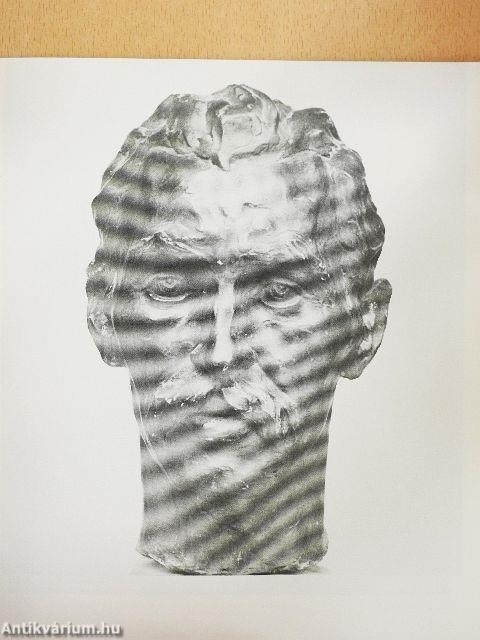 Varga Imre szobrászművész kiállítása